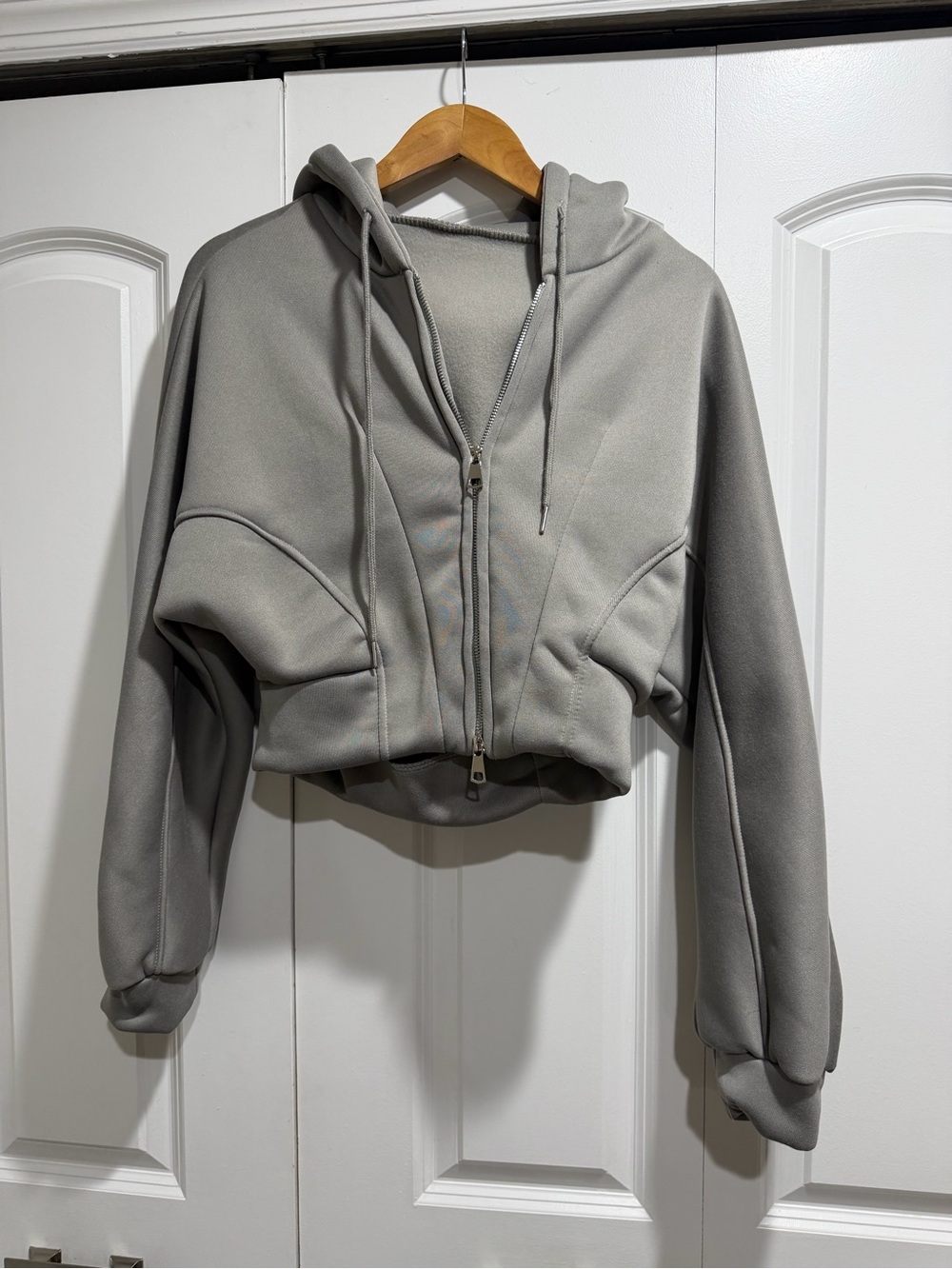 Cropped Hooded Bomber Jacket in Light Gray matching pants